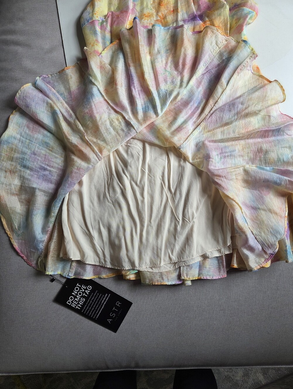 ASTR 🏷️NWT Watercolor Abstract Floral Halter High Neck Fit & Flare Lined XL - Picture 4 of 8